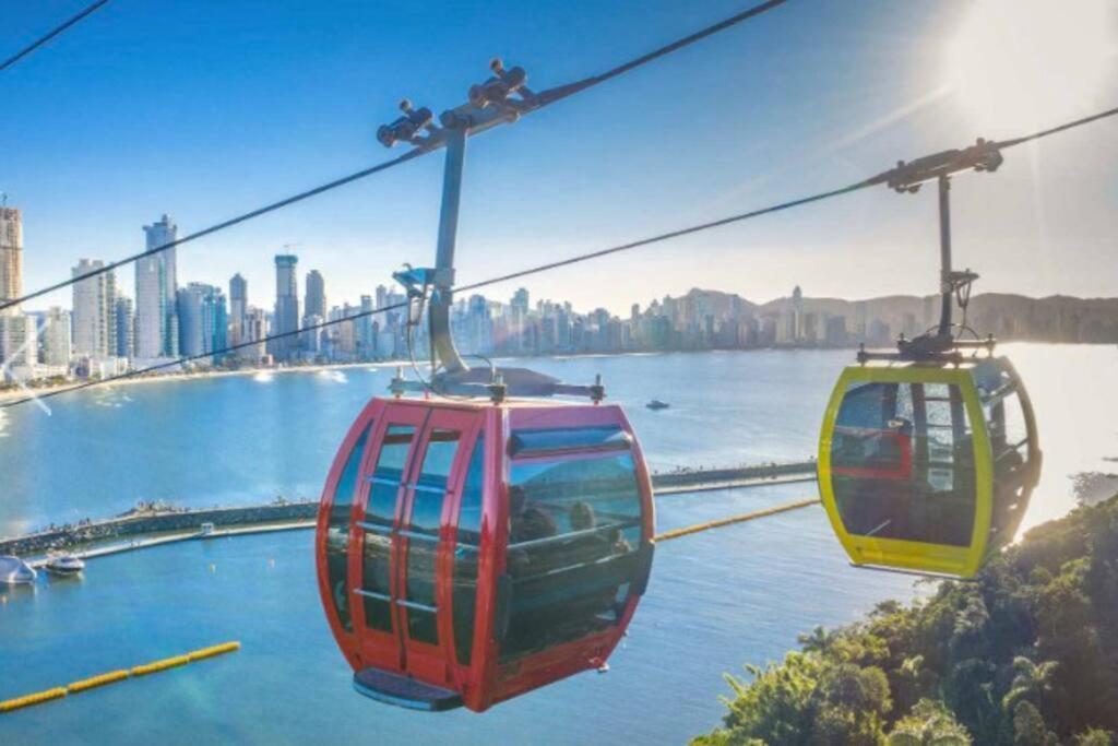 Apto A 100M Da Praia Central Balneário Camboriú 外观 照片